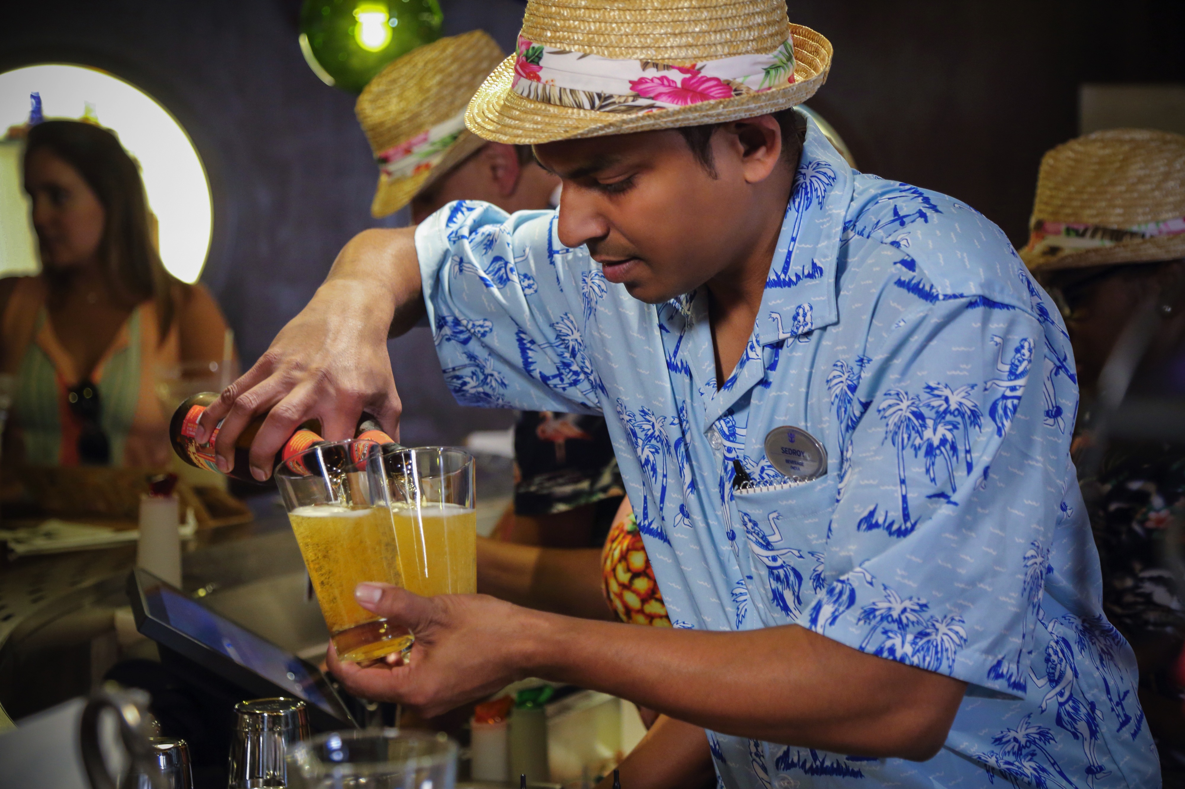 Mariner of the Seas - The Bamboo Room